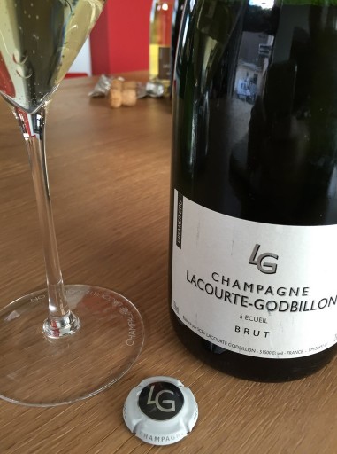 Brut_Lacourte-Godbillon